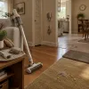 Autonomie d'un aspirateur balai sans fil : pourquoi les minutes annoncées fondent une fois chez vous