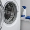 Joint de porte du lave-linge moisi : le nettoyer, traiter les taches noires et les empêcher de revenir