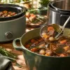Mijoteuse, cocotte ou multicuiseur : quel appareil pour les plats mijotés de l'automne sans passer sa journée en cuisine