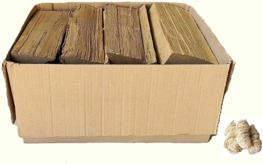 Bois de Chauffage Chêne Sec, 10 kg, Bûches 25 cm, sans Écorce, pour Cheminée, Four à Pizza, Barbecue, avec 3 Allume-Feux Naturels