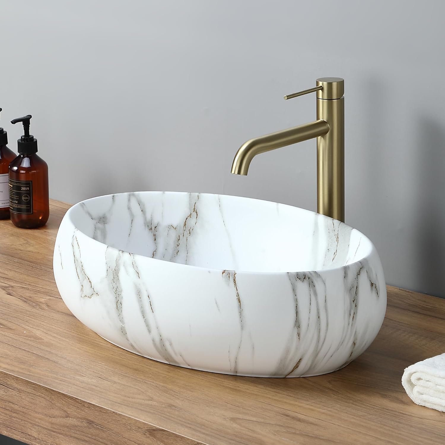 Vasque Ovale Creuse Blanche Effet Marbre 48x35x14,5 cm – Lavabo à Poser Design Haut de Gamme – Finition Imitation Marbre Italien – Idéal Salle de Bain Élégante et Facile d’Entretien