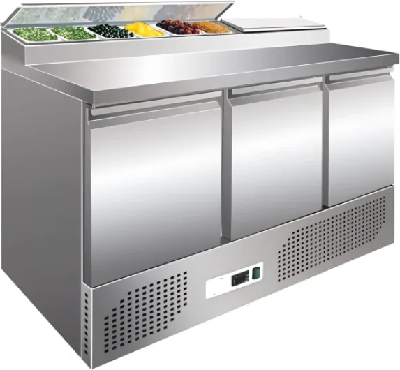 Saladette Réfrigérée 3 Portes GN 1/1 – Top à Ingrédients GN 1/6 – 392L – Température -2°C à +8°C – Acier Inox – Idéale pour Pizzerias, Sandwichs et Restaurants Rapides