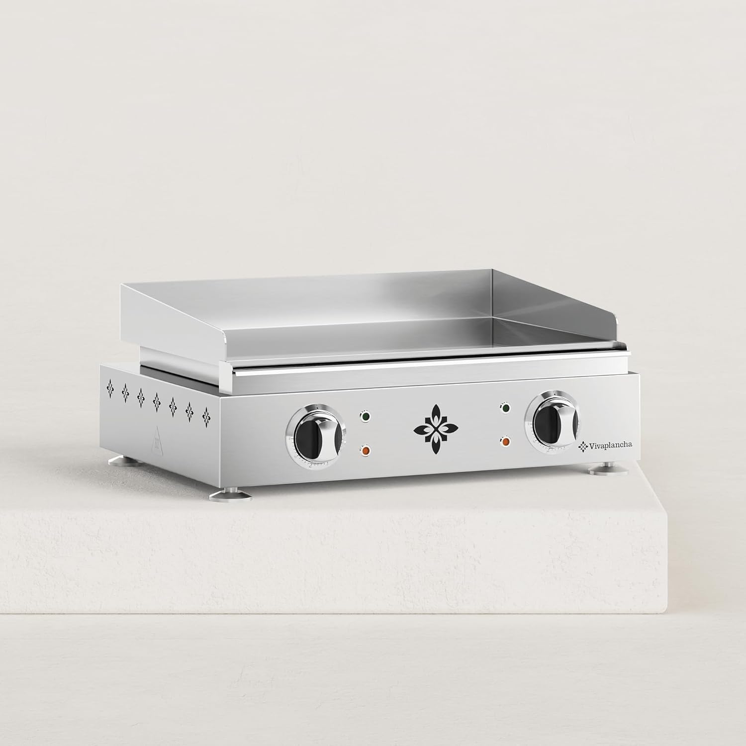 Plancha électrique Lima 2 zones chrome dur Structure tout inox Puissance de 2400 watts avec 2 zones de cuisson Plaque Chrome Dur 6mm : 53 x 34 cm