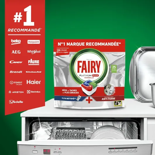 Platinum Plus Tablettes Lave-vaisselle Tout-en-1, 125 Tablettes (25x5), Parfum Citron, Technologie Anti-Terne, Prévient le Calcaire, Système Pré-Lavage Intégré, Efficace en Cycle Court Fairy Platinum Plus Tablettes Lave-Vaisselle 125 Capsules