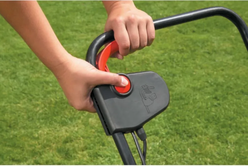 71UF2fjBwSL._AC_SL1500_