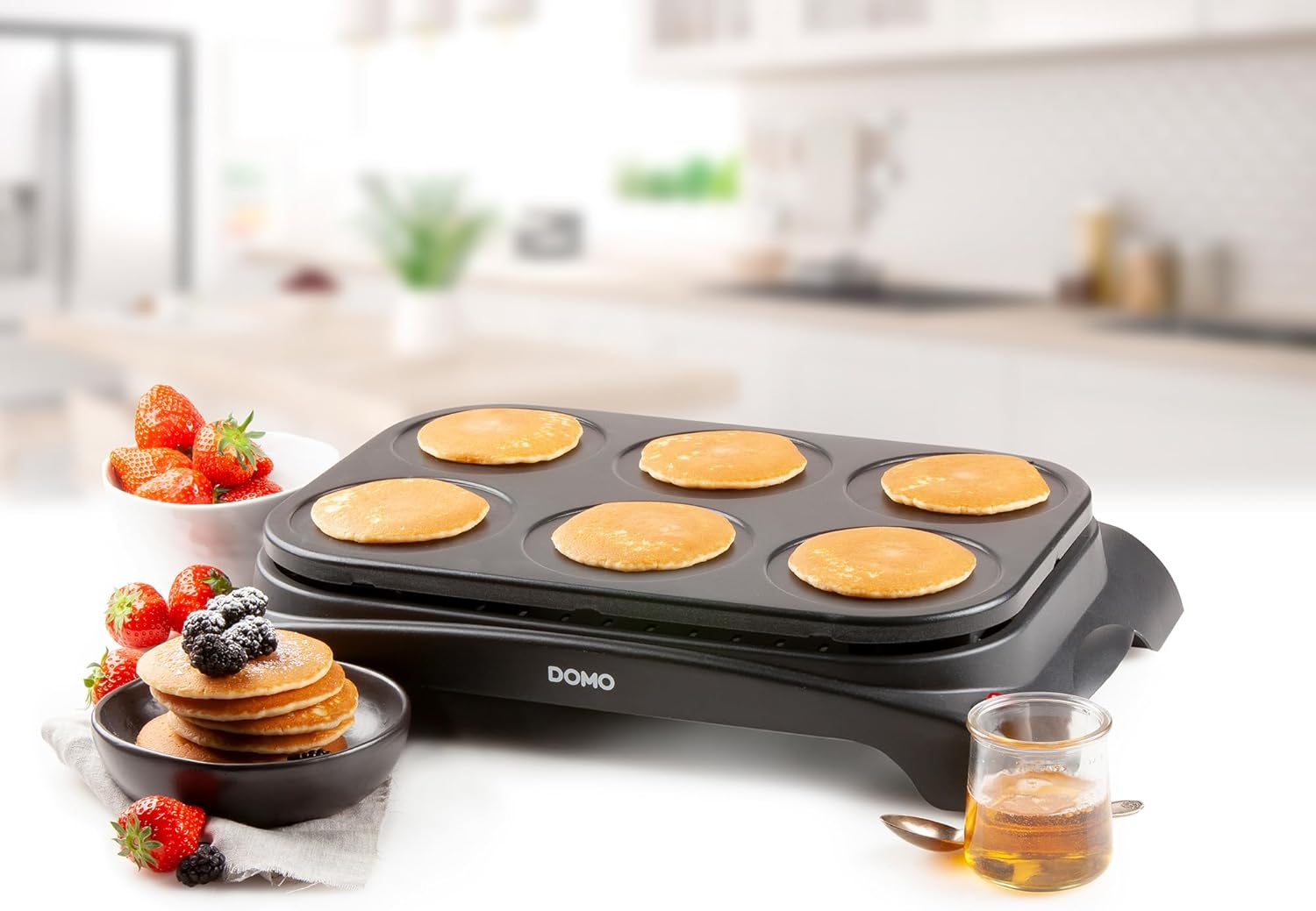 DOMO DO8709P Pancake Maker - 6 mini pancakes ou crêpes - Ø11,5 cm - Inclus louche doseuse - Noir Metal finish