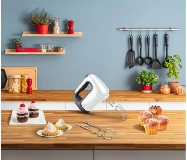 Batteur électrique, 500 W, 5 vitesses, Réglage Turbo, 2 fouets + 2 pétrins en acier inoxydable, Idéal pour les préparations légères et épaisses, Prep'Mix+ HM460110 500W - Blanc