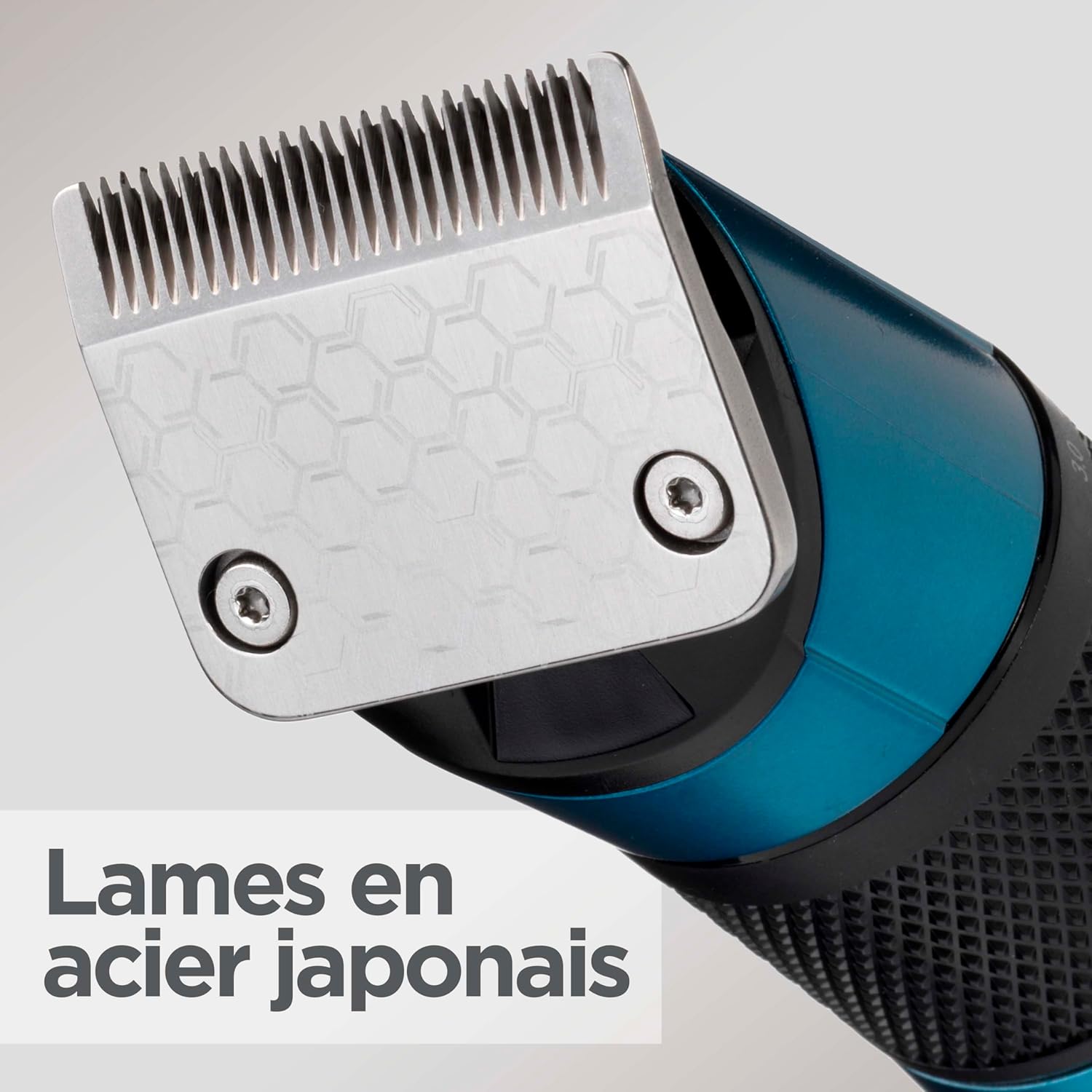 Tondeuse cheveux avec lame en acier japonais - Batterie lithium, autonomie de 160 minutes, Charge complète en 3 heures, Étui de rangement rigide inclus, Noir, E990E
