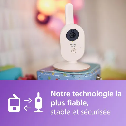 AVENT Philips Babyphone vidéo Advanced, Certifié DEKRA, 100% privé et sécurisé avec caméra et Audio, Corail/crème, écran de 2,8", Zoom x 2, Vision Nocturne, Audio bidirectionnel, berceuses, SCD881/26