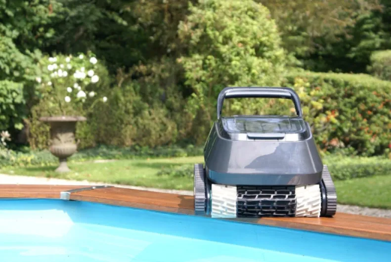 Robot Piscine Fond et parois 7310
