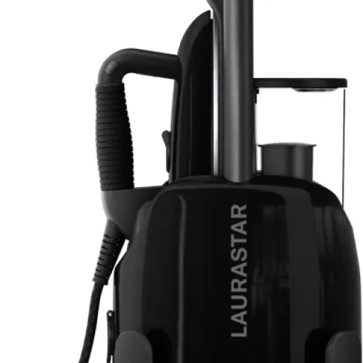 Test Laurastar Lift Plus Ultimate Black : la centrale vapeur compacte qui veut remplacer le fer classique