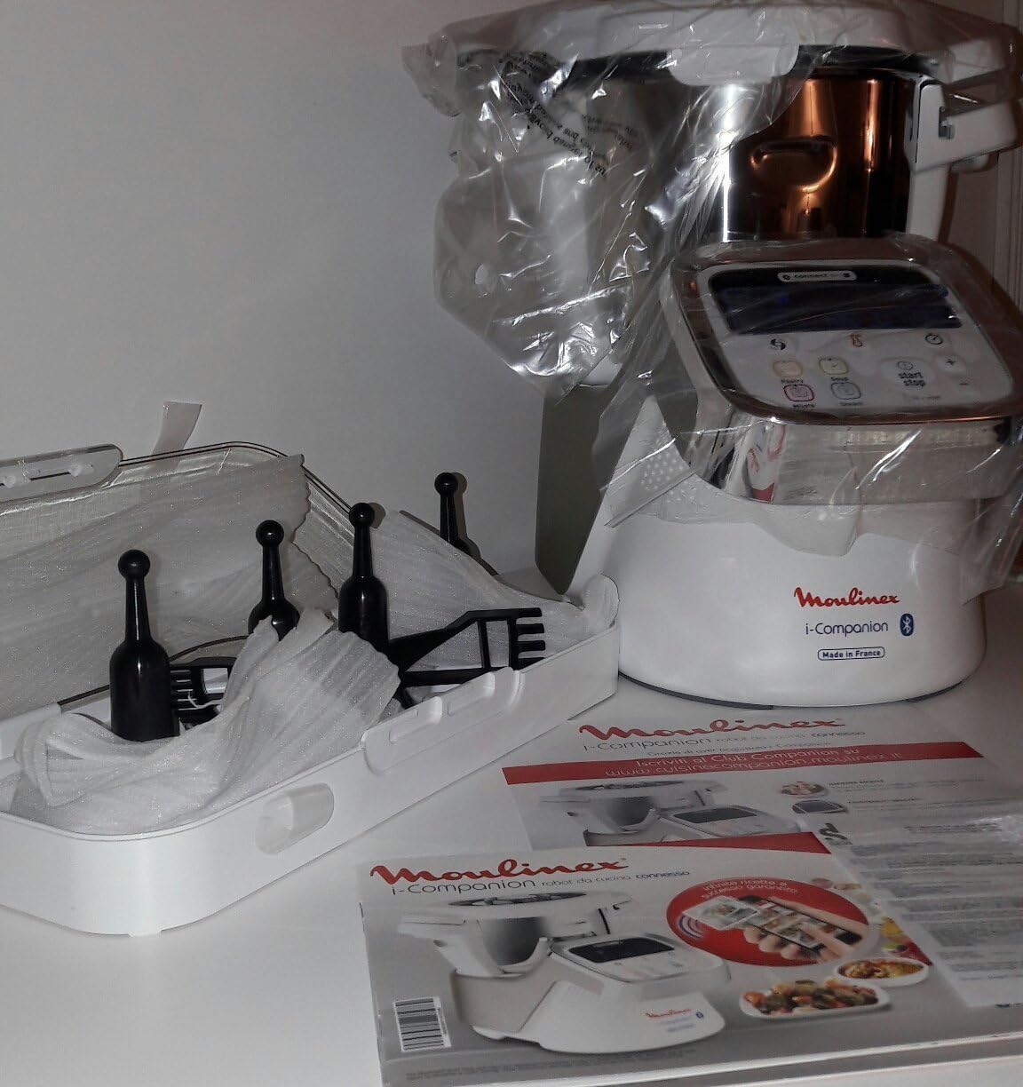 I-Companion Robot Cuiseur multifonction connecté, 4 programmes automatiques, 4 accessoires inclus, Capacité jusqu'à 6 personnes, 1 million de menus, Fabriqué en France HF900110 Bol non XL : 6/8 personnes Unique