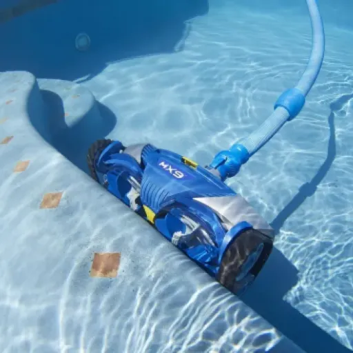 Test Zodiac MX9 WS000033 : le robot piscine hydraulique qui fait (presque) tout tout seul