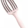 Test Olivia Garden Fingerbrush Care Iconic Medium : la brosse qui démêle bien sans arracher (mais pas magique non plus)